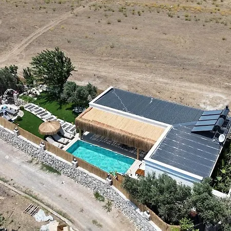 Lemonya Villa